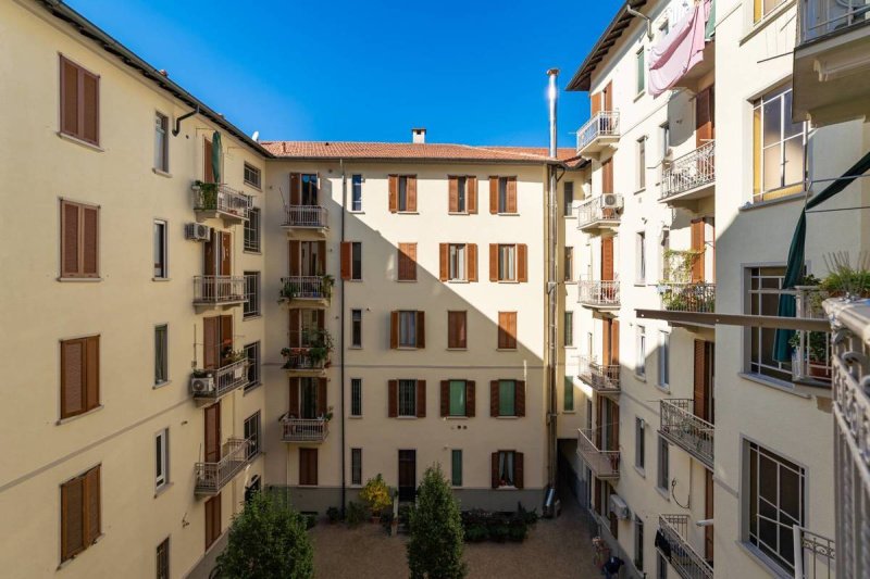 Interior photo 6 of Renovated Two-Room Apartment in Milan, Italy (MIL-3399)