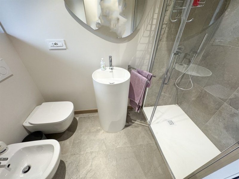Interior photo 16 of Elegant Parkside Living in Milan, Italy (MIL-4404)