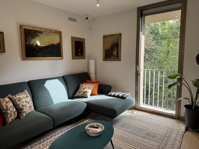 Interior photo 17 of Elegant Parkside Living in Milan, Italy (MIL-4404)