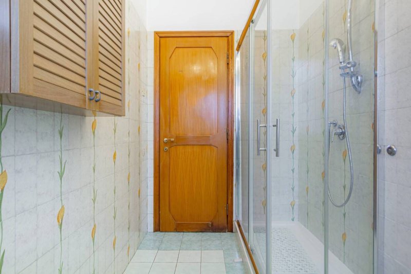 Interior photo 13 of Bright Apartment with Concierge in Via dei Prati Fiscali  in Rome, Italy (ROM-3550)
