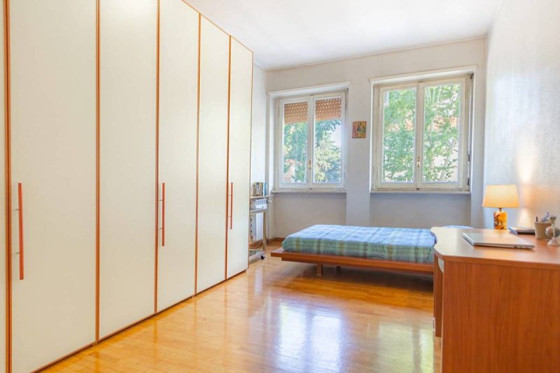 Interior photo 19 of Bright Apartment with Concierge in Via dei Prati Fiscali  in Rome, Italy (ROM-3550)