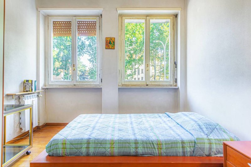 Interior photo 20 of Bright Apartment with Concierge in Via dei Prati Fiscali  in Rome, Italy (ROM-3550)