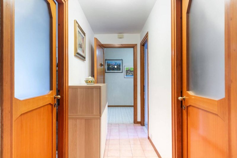 Interior photo 23 of Bright Apartment with Concierge in Via dei Prati Fiscali  in Rome, Italy (ROM-3550)
