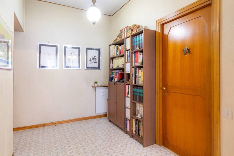 Interior photo 24 of Bright Apartment with Concierge in Via dei Prati Fiscali  in Rome, Italy (ROM-3550)