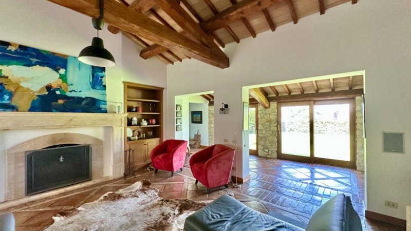 Interior photo 6 of Exclusive Private Villa with Saltwater Pool in Rome, Italy (ROM-4060)