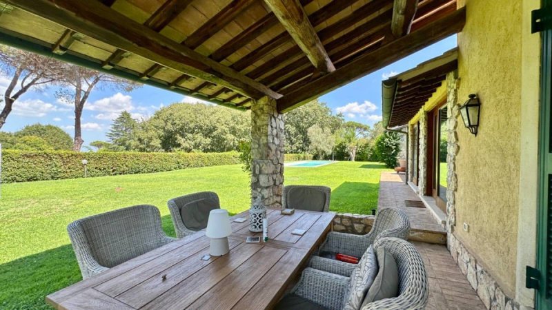 Interior photo 8 of Exclusive Private Villa with Saltwater Pool in Rome, Italy (ROM-4060)