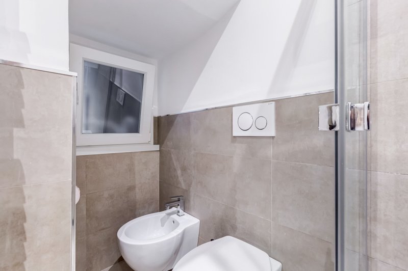 Interior photo 10 of Charming Monti Apartment in Via dei Capocci in Rome, Italy (ROM-6605)