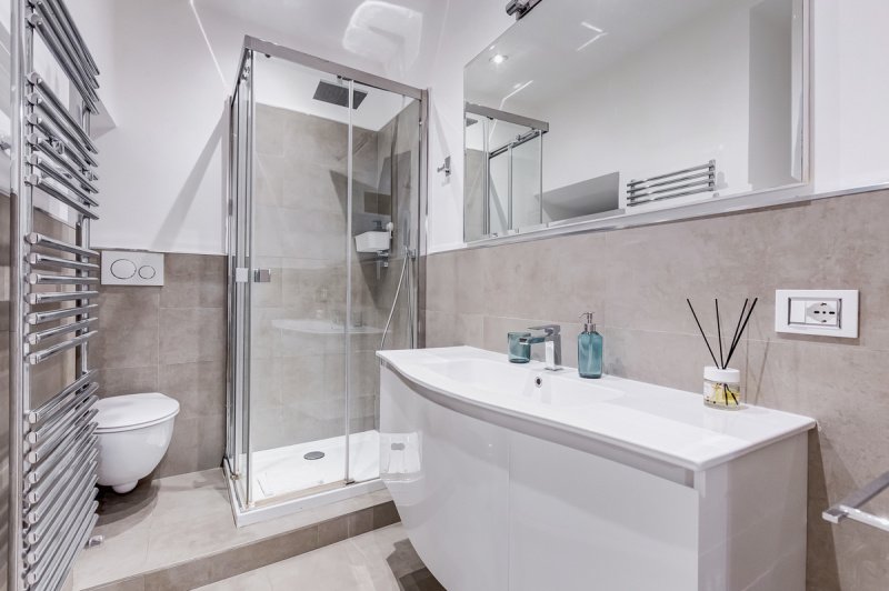 Interior photo 8 of Charming Monti Apartment in Via dei Capocci in Rome, Italy (ROM-6605)