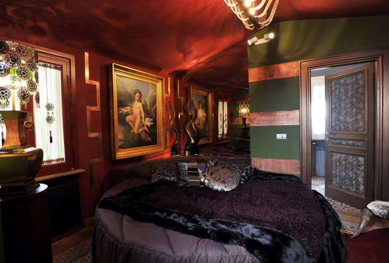 Interior photo 18 of Rare Trastevere Multi-Level Residence  in Rome, Italy (ROM-9988)