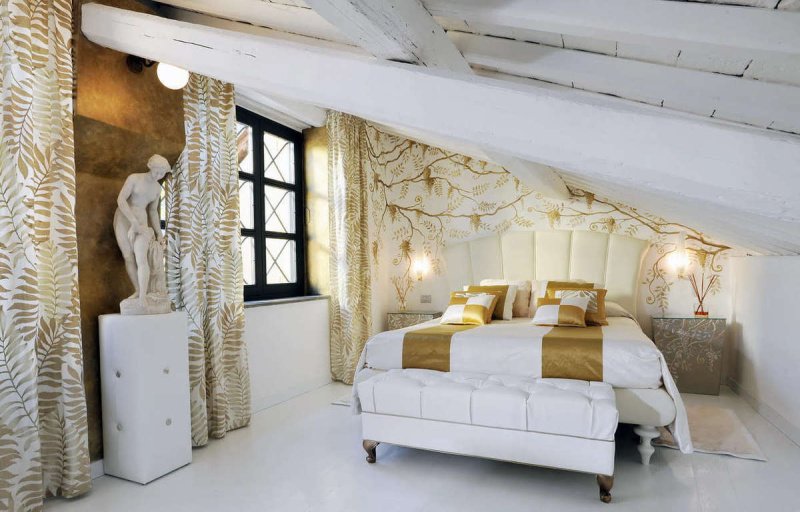 Interior photo 21 of Rare Trastevere Multi-Level Residence  in Rome, Italy (ROM-9988)