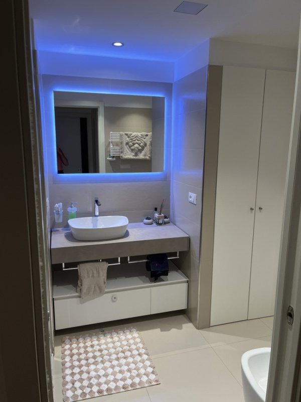 Interior photo 14 of Renovated Apartment near Rialto in Venice, Italy (VCE-1043)
