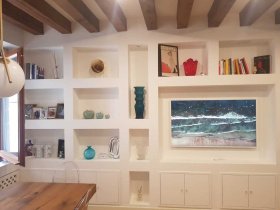 Interior photo 4 of Renovated Apartment near Rialto in Venice, Italy (VCE-1043)