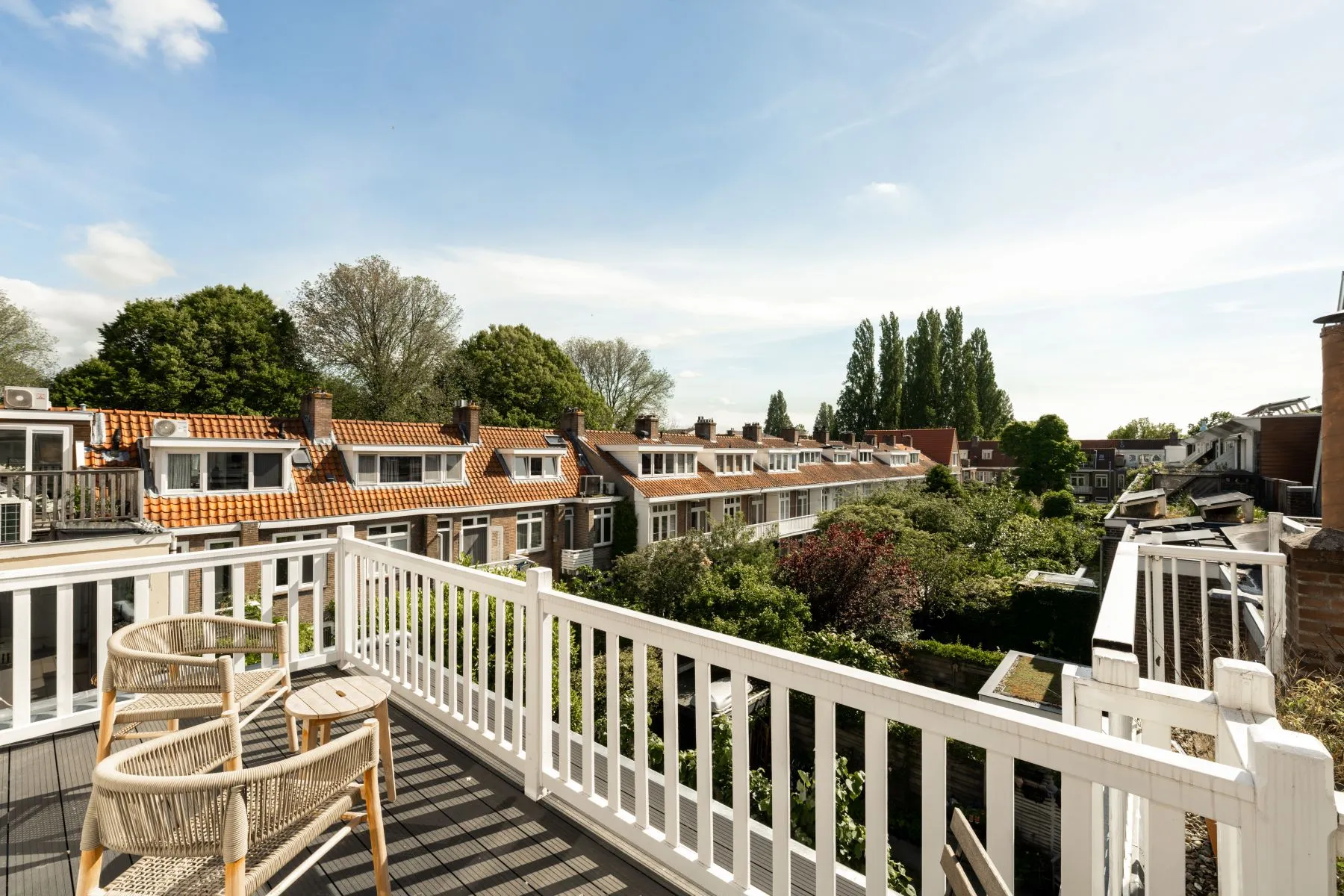 Open terrace outlook across the peaceful residential neighbourhood