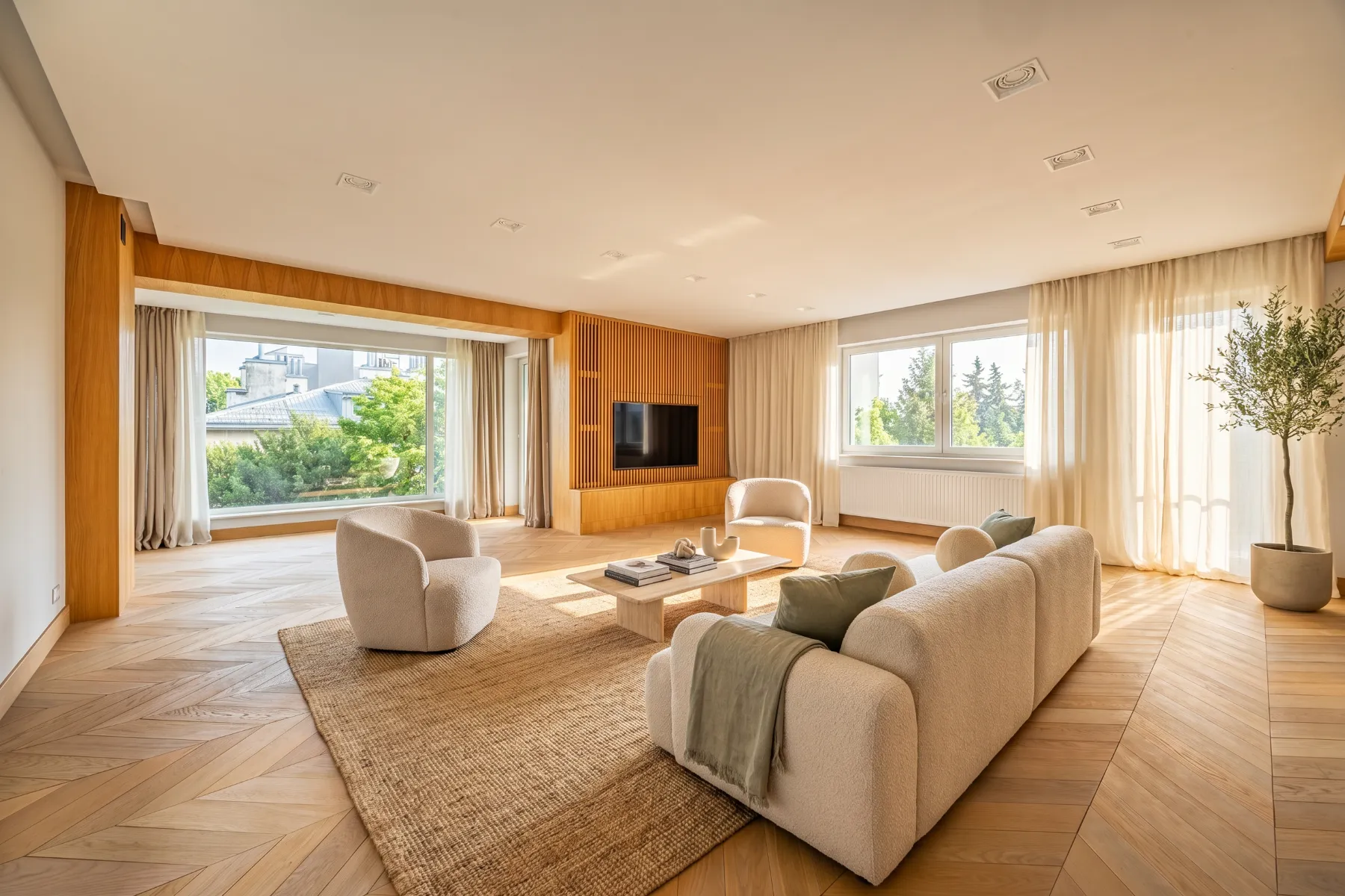 Exclusive 2-Bedroom Saska Kępa Residence with Private Terrace
