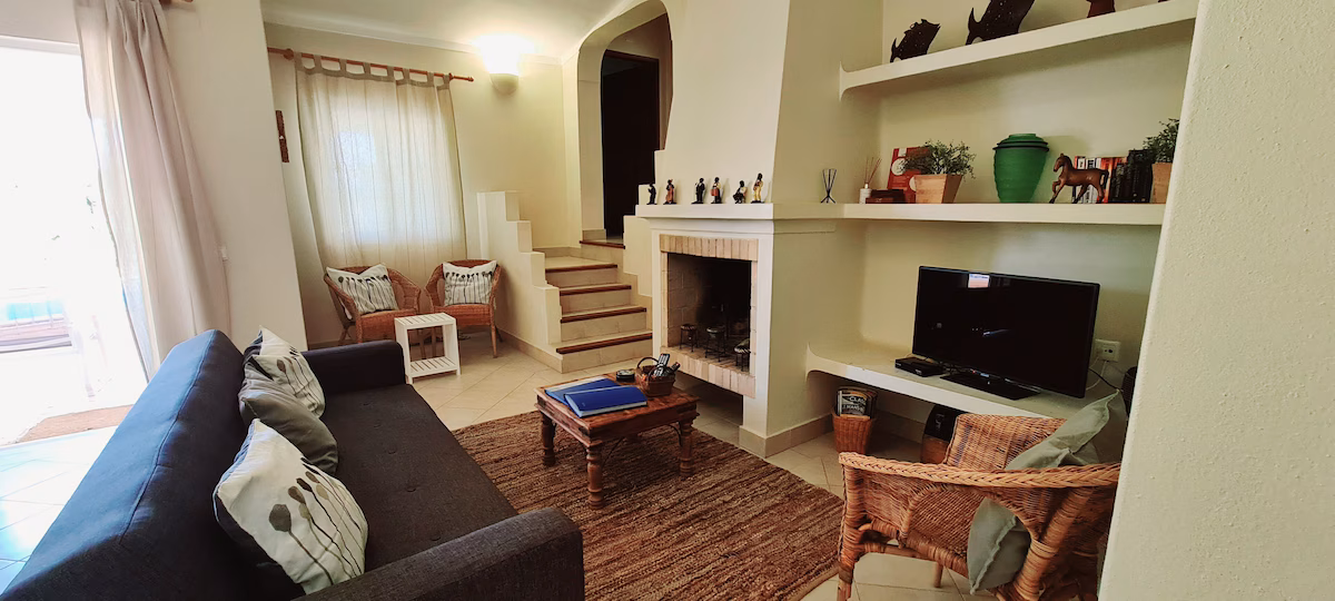Interior photo 20 of House with Garden, Private Pool and BBQ in Albufeira, Portugal (ALBU-8112)